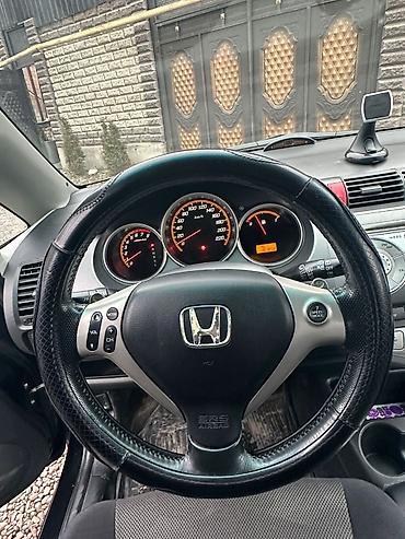 машины до 150 тысяч: Honda Jazz: 2008 г., 1.4 л, Автомат, Бензин — 3