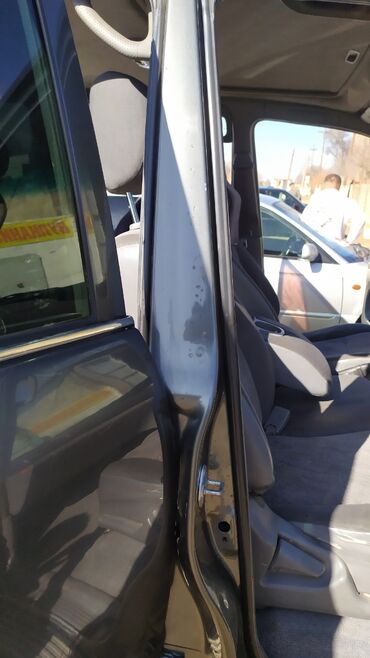 Toyota: Toyota Land Cruiser: 2000 г., 4.5 л, Механика, Бензин, Внедорожник — 6