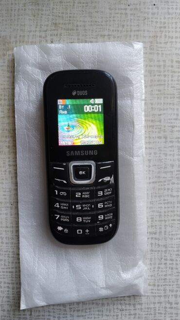 samsung gt e1081t: Samsung C120, rəng - Qara, Zəmanət, Düyməli, İki sim kartlı