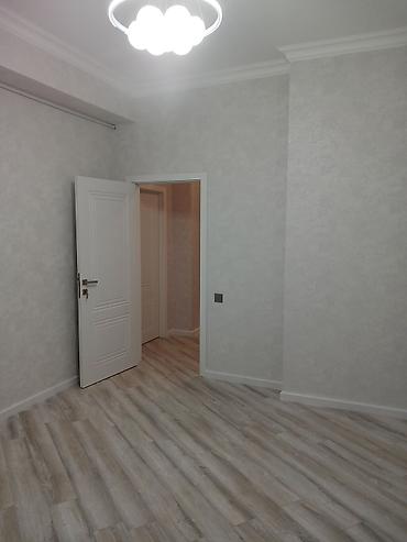 Otaqların satışı: Yeni Yasamalda Albali usag baxcaxinin üstündə Araz marketin binasinda — 14