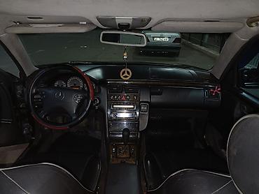 crv 2: Mercedes-Benz E-Class: 2002 г., 2.7 л, Автомат, Дизель, Универсал — 3