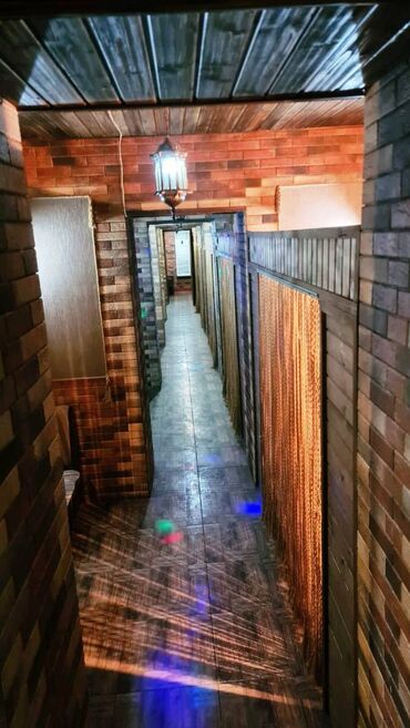 Restoran, kafelər: Köhnə Günəşlidə, Venesiya Şadlıq Sarayı yaxınlığında, Turş su — 9