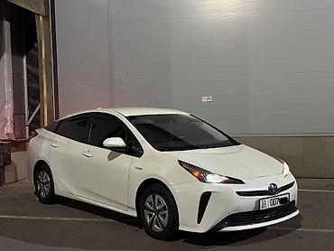 byd e6: Toyota Prius: 2020 г., 1.8 л, Вариатор, Гибрид, Седан — 3