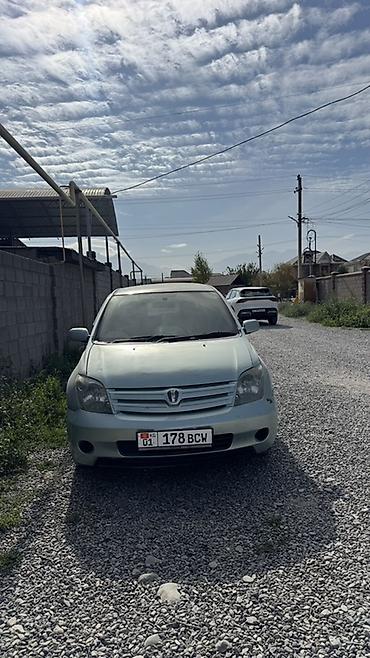 ravon r4: Toyota Ist: 2003 г., 1.3 л, Автомат, Бензин, Хэтчбэк — 1