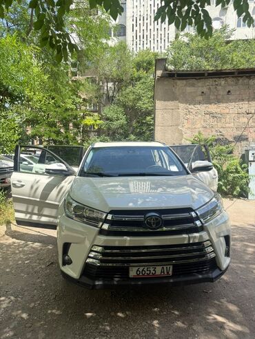 тойота хайландер 2021: Toyota Highlander: 2019 г., 3.5 л, Автомат, Бензин, Внедорожник