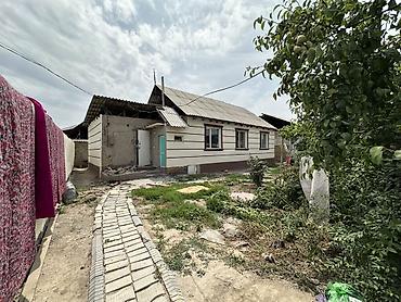 дом меняю: Продаётся жилой дом Продаётся саманный дом из 5 комнат на участке — 2