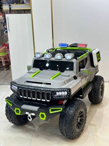 uşaq yelləncəkləri: Böyük ölçülü uşaq avtomobili Jeep Tayota 14 yaşa qədər uşaqlar üçün