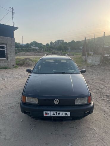 матор кармаган: Volkswagen Passat: 1990 г., 1.8 л, Механика, Бензин, Универсал