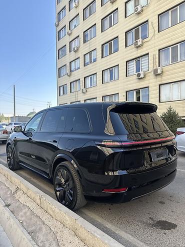 wuling mini ev: Lixiang L9: 2023 г., 1.5 л, Автомат, Гибрид, Кроссовер — 5