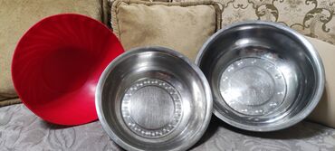 германия посуда: Продам тазики металлические и чашку красную советскую пластмассовую