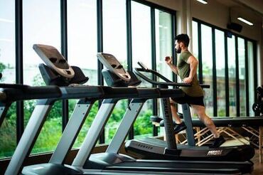 iş elanı part time: Təcili Xırdalanda yerləşən Fitnes zalına gecə növbəsinə Bəy resepşn