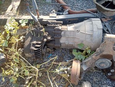 Коробки передач: Коробка передач Механика Isuzu 2002 г., Б/у, Оригинал