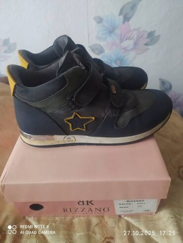 34 размер: Обувь в хорошем состоянии, длина по стельки 23 см