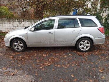 Opel Astra: |