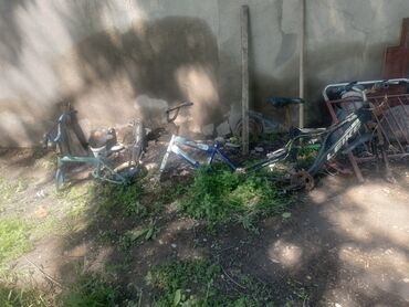 Велозапчасти: Продаю рамы для велосипедов 1 спортивный, 2 детских