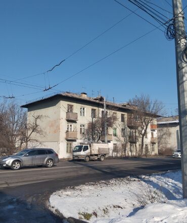 Магазины: 1 комната, 29 м², Хрущевка, 1 этаж, Старый ремонт