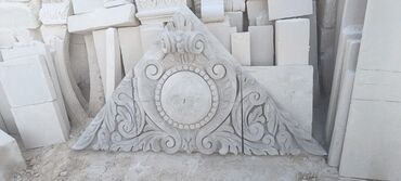 Ağlay: Dekorativ daş güldanlar bağçalar, parklar, həyət sahələri və ya digər — 44