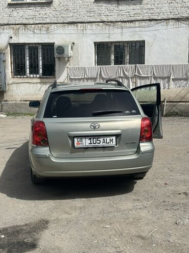 прадо 470: Toyota Avensis: 2004 г., 2 л, Автомат, Бензин, Универсал