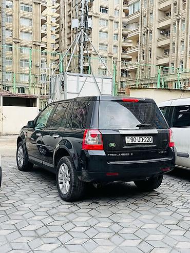 ranc rover: Land Rover Freelander 2 HSE – şəhər və off-road üçün çox yönlü premium — 6