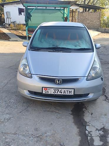 мотор морнинг: Honda Fit: 2001 г., 1.3 л, Автомат, Бензин, Хэтчбэк — 3