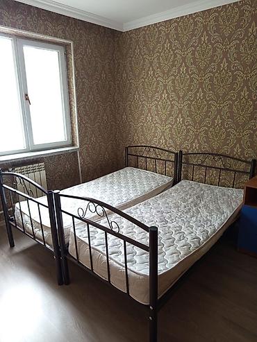 Çarpayılar: Metall çarpayı dəsti – 2 ədəd tək nəfərlik - Material: möhkəm metal — 1
