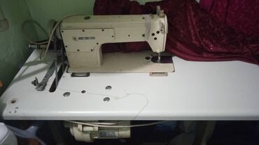 Техника и электроника: Швейная машина Jack, Швейно-вышивальная