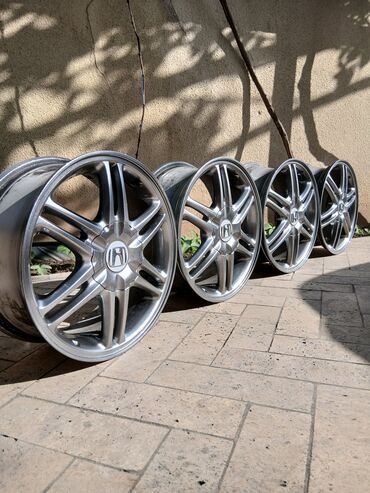 Диски: Литые Диски R 16 Honda, Комплект, отверстий - 5, Б/у