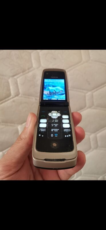 Nokia: Nokia 6600, rəng - Qara, Düyməli — 2