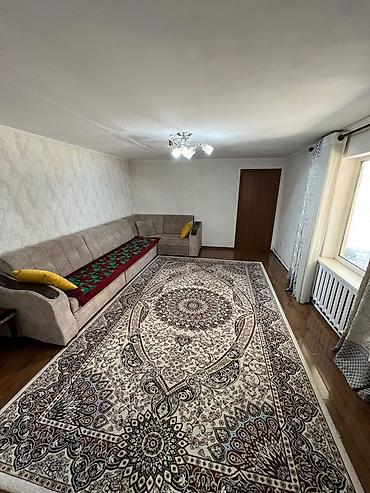 Үйлөрдү ижарага берүү: 70 м², 3 бөлмө, Аламедин-1 мкр, Үй-бүлөлүүлөргө — 6