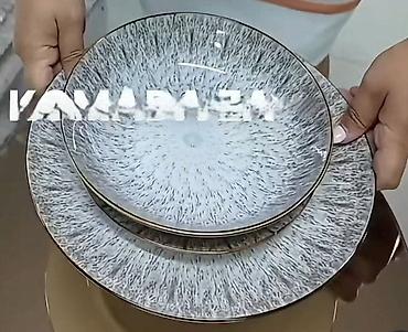slonovi figure: Set tanjira za ručavanje – elegantan dizajn sa zlatnim detaljima - — 1