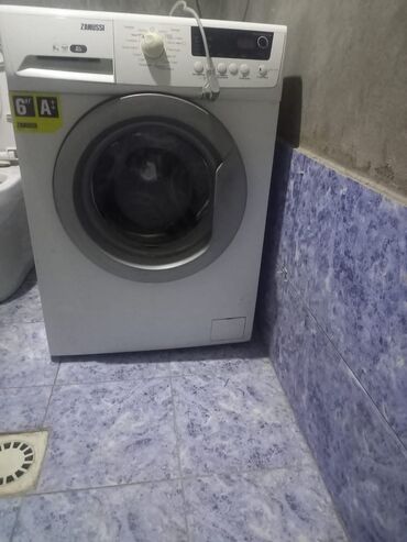 avto monitor: Стиральная машина Zanussi, 6 кг, Автомат, Без сушки