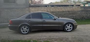 mercedes sekilleri: Mercedes-Benz E 220: 2.2 l | 2008 il Sedan — 4
