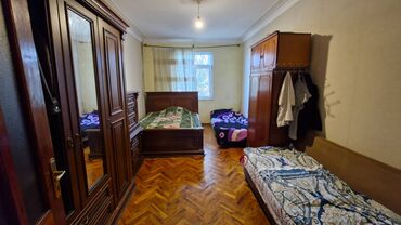 Köhnə tikili: Bakı, 7-ci mikrorayon, 3 otaqlı, Köhnə tikili, m. Azadlıq Prospekti, 70 kv. m — 4