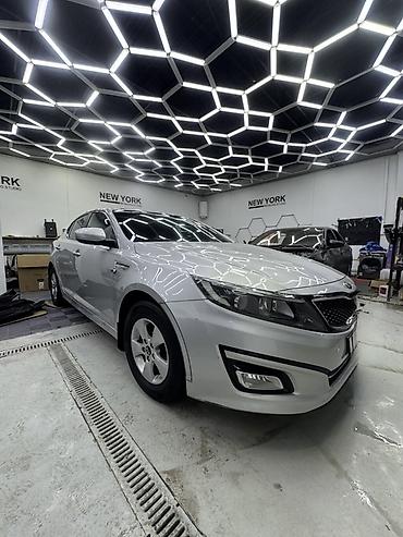 Kia: Kia K5: 2011 г., 2 л, Автомат, Газ, Седан — 5