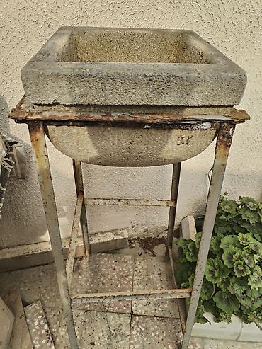 beton direk: Beton məhləli əl yuma/utility lavası (dayaqla) - Material: qalın — 4
