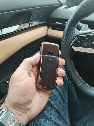 Nokia: Nokia 8 Sirocco, 2 GB, rəng - Qəhvəyi, Düyməli — 8