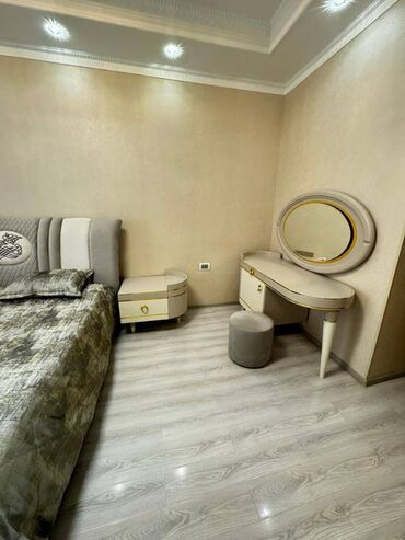 Uzunmüddətli kirayə mənzillər: Xətai Rayonu Ağ Şəhər Mərkəzi Bulvar Küçəsi 2 otaq. Mərtəbə - 7/5 — 9