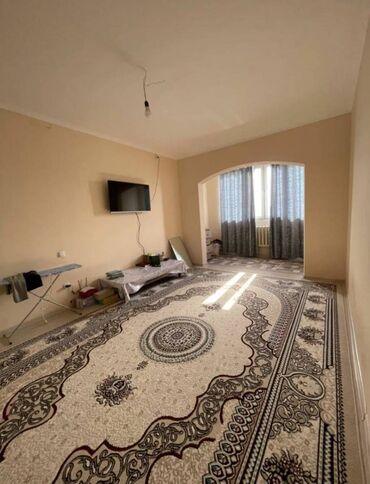 сдаю квартиру в военно антоновке: 1 комната, 44 м², 107 серия, 8 этаж, Евроремонт