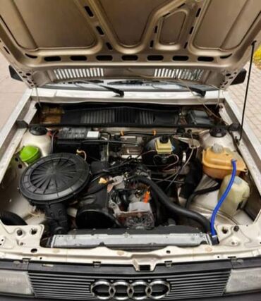 Audi: Audi 80: 1986 г., 1.8 л, Механика, Бензин, Седан — 19