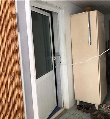 Duş kabinaları, arakəsmələr: Arakəsmə, Künc üçün — 2