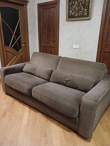 Divan, İşlənmiş, Açılmayan, Bazasız, Parça, Çatdırılma yoxdur