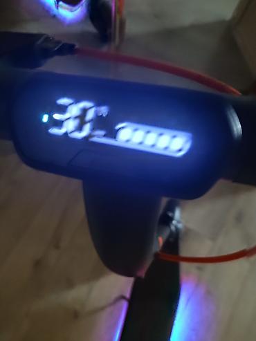 ninebot e2 pro: Yeni Elektrik samokat 10", 501 - 750 Vt, 26 - 35 km/s, Ünvandan götürmə — 5