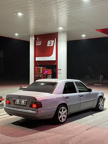 Mercedes-Benz: Mercedes-Benz E-Class: 1993 г., 3.2 л, Автомат, Бензин, Седан — 10