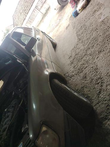 работа водителем категории c: Mercedes-Benz W124 sedan üçün ehtiyat hissələri və ya layihə — 3