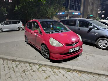 Honda: Honda Fit: 2001 г., Хэтчбэк — 5