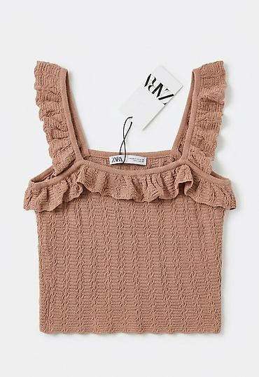 Brend: Zara Razmer: M Növü: toxunma top (Knit Crop Top) Detallar