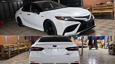 lada 2115: Toyota Camry: 2021 г., 2.5 л, Вариатор, Гибрид, Седан — 2