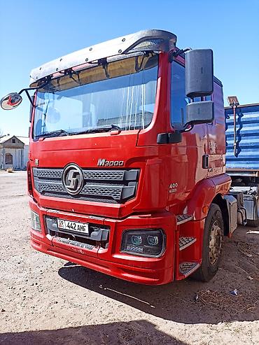 Тягачи: Тягач, Shacman, 2019 г., Бортовой — 1