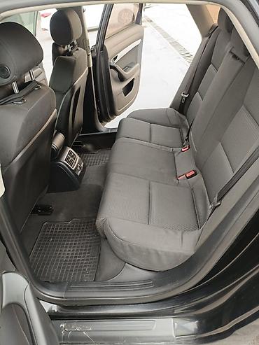 салон ауди: Audi A6: 2004 г., 2.4 л, Автомат, Бензин, Седан — 8