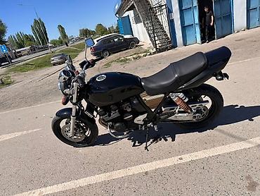квадроцикл 13 лет: Yamaha XJR400 (классический roadster) - Двигатель: рядный — 4